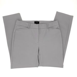 WHITE HOUSE BLACK MARKET Slim Ankle Pant Size 4